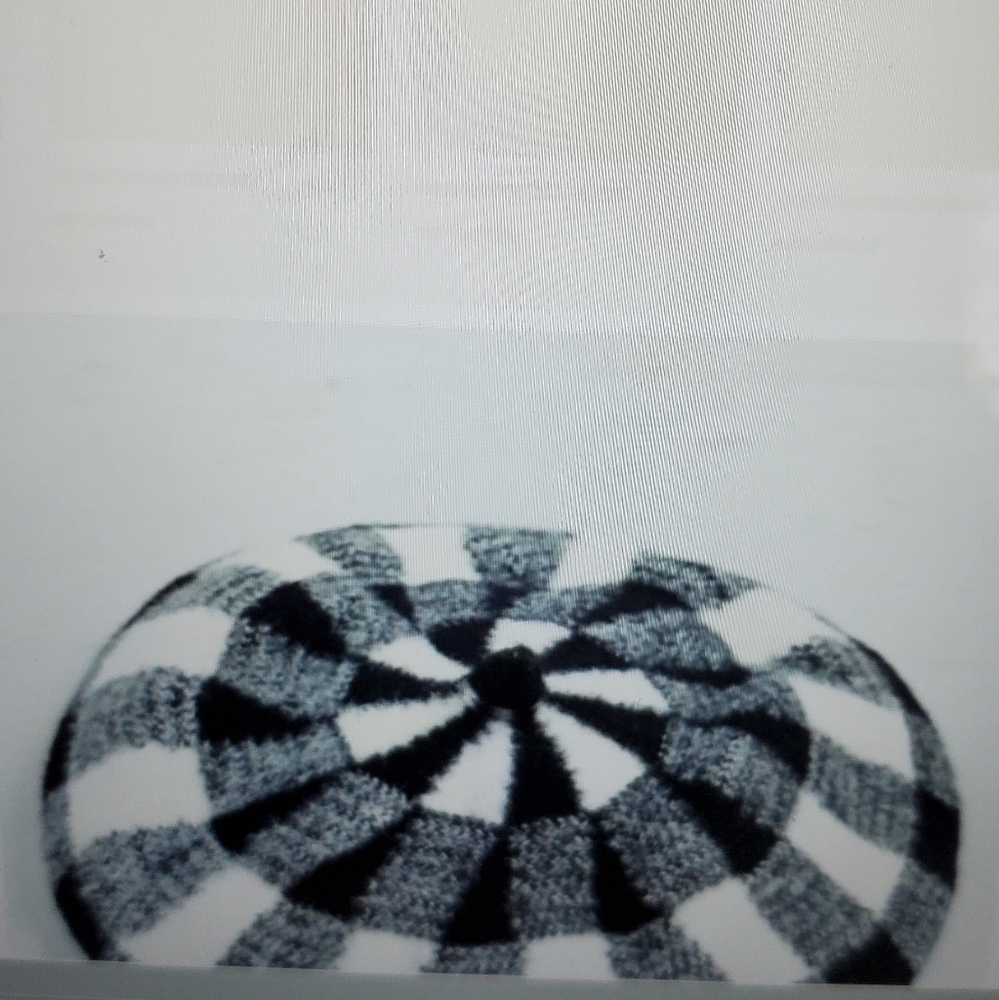 Ruggine Buffalo 🐃 Plaid Beret